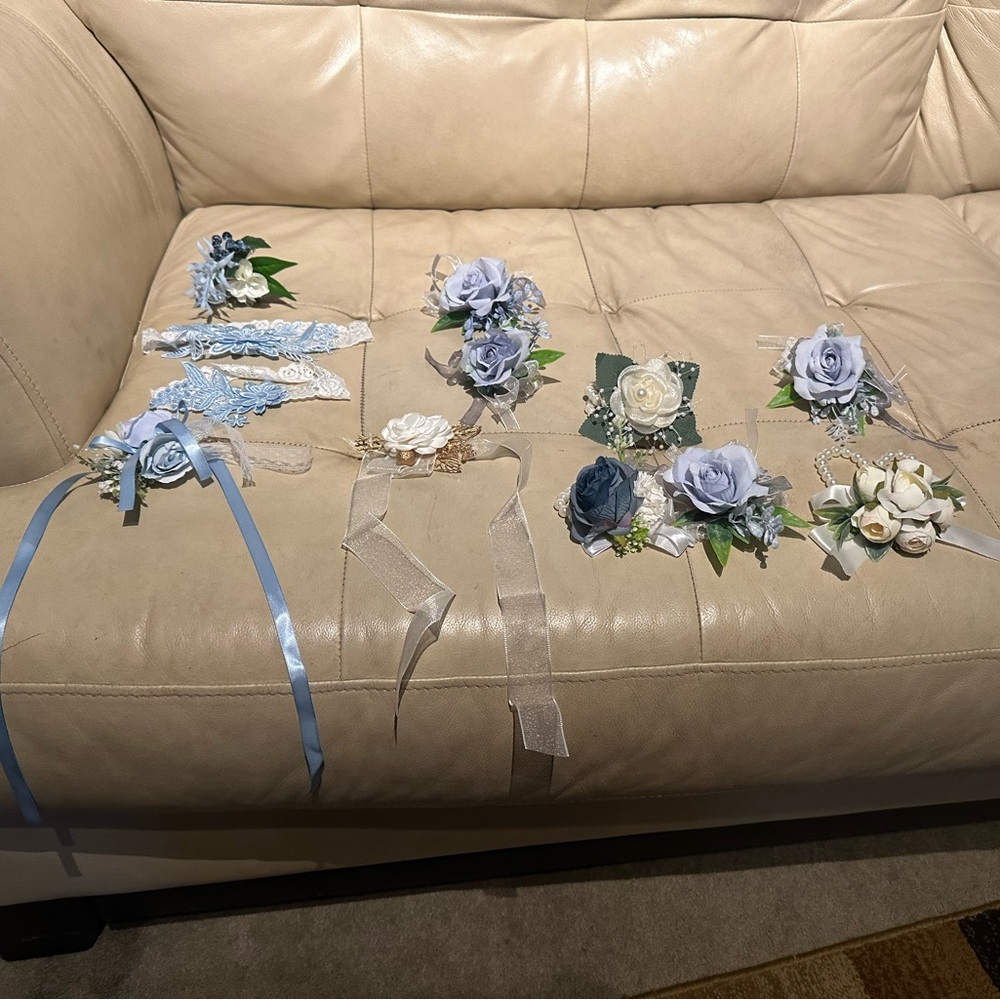 Artificial small wedding florals